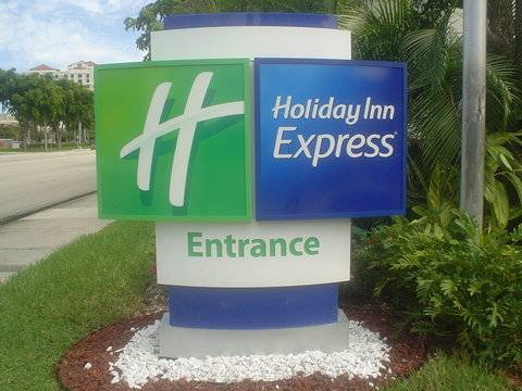Express Ft Lauderdale Cruise-airport By Ihg Fort Lauderdale